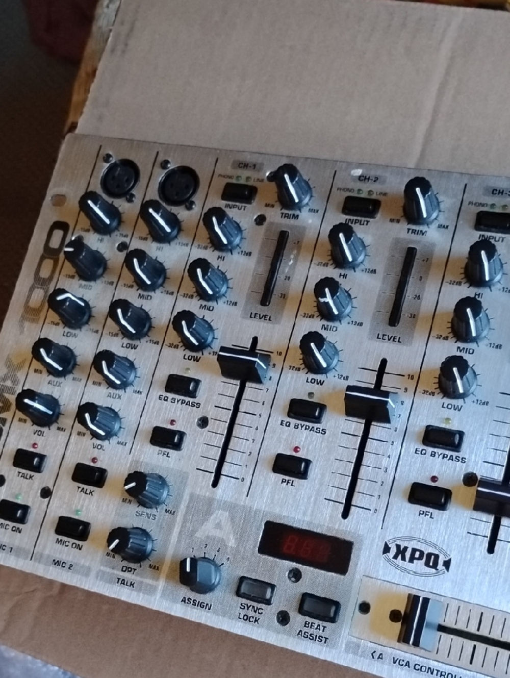 Professional DJ  Rackmount Console Mixer -7 Channel - Picture 3 of 6